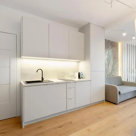 Centrum Wigury Parking Dostep Na Kod Blisko Galeria Lodzka, Piotrkowska, Jednorozec *