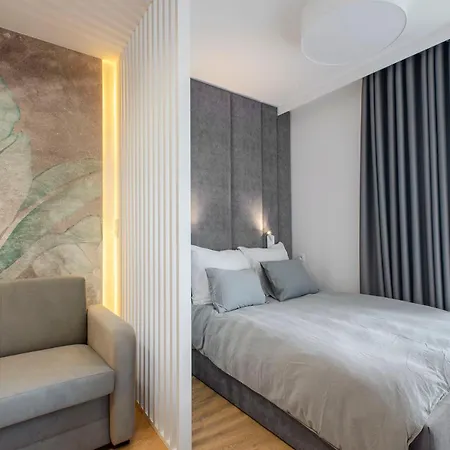 Apartament Centrum Wigury Parking Dostep Na Kod Blisko Galeria Lodzka, Piotrkowska, Jednorozec *